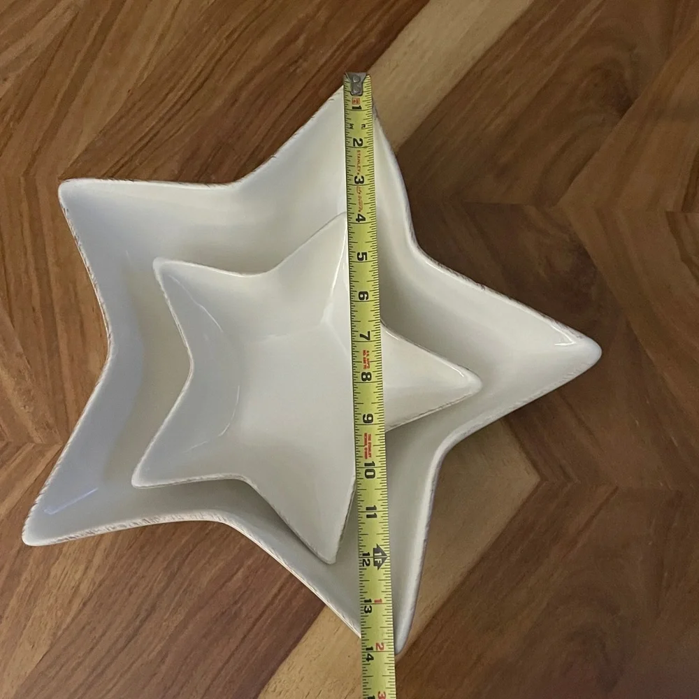 POTTERY BARN Set of 2 Rustic Star 🌟 Shaped Serving Dishes